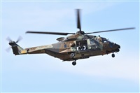 Anonymous aviation photographer-AIRE.ORG. Click to see full size photo