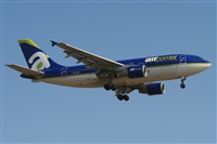 Rodrigo Carvalho - Noisy Spotters. Click to see full size photo