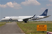 Rodrigo Carvalho - Noisy Spotters. Click to see full size photo