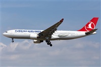 Miguel Alia - Noisy Spotters. Click to see full size photo