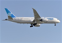 Adolfmalet-Spotters Barcelona-El Prat. Click to see full size photo