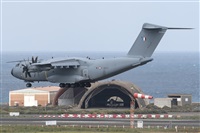 �Adolfo Bento - Gran Canaria Spotters. Click to see full size photo