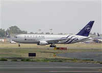 Ivn Cabrero. Spotters Mxico City. Click to see full size photo