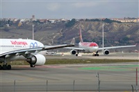 Juanma Compact Spotter. Click to see full size photo