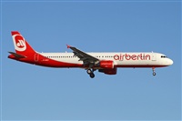 Jordi Rull Dalmau.Spotters BCN-El Prat. Click to see full size photo