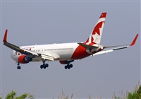 Adolfmalet-Spotters Barcelona-El Prat. Click to see full size photo