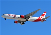 Adolfmalet-Spotters Barcelona-El Prat. Click to see full size photo