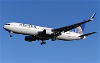 Adolfmalet-Spotters Barcelona-El Prat. Click to see full size photo
