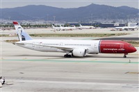 Rubn Gil - Noisy Spotters. Click to see full size photo