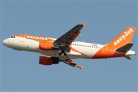 Gabriele Fontana - Tuscan Aviation. Click to see full size photo