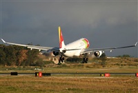 Andr Garcez - apeapt.com. Click to see full size photo