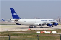 Adolfmalet-Spotters Barcelona-El Prat. Click to see full size photo