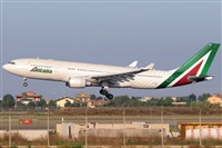 Gabriele Fontana - Tuscan Aviation. Click to see full size photo
