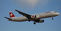 Rubn Gil - Noisy Spotters. Click to see full size photo