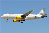 Joana Lopez - Spotter Barcelona - El Prat. Click to see full size photo