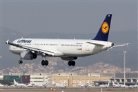Adolfmalet-Spotters Barcelona-El Prat. Click to see full size photo