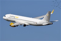 Adolfmalet-Spotters Barcelona-El Prat. Click to see full size photo