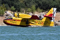 Anonymous aviation photographer-AIRE.ORG. Click to see full size photo