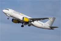 �Vicente Aguil�. Click to see full size photo