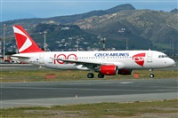 �Manuel Fernandez. Click to see full size photo