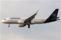 Gabriele Fontana - Tuscan Aviation. Click to see full size photo