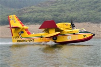 Anonymous aviation photographer-AIRE.ORG. Click to see full size photo