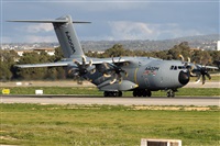 �Ismael Lopez Carmona.Aire.org. Click to see full size photo