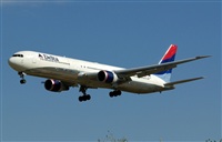 Adolfmalet-Spotters Barcelona-El Prat. Click to see full size photo