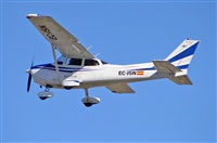 Jordi Rull Dalmau.Spotters BCN-El Prat. Click to see full size photo