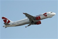 Adolfmalet-Spotters Barcelona-El Prat. Click to see full size photo