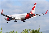 Adolfmalet-Spotters Barcelona-El Prat. Click to see full size photo