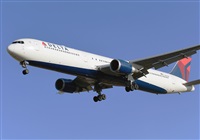 Adolfmalet-Spotters Barcelona-El Prat. Click to see full size photo