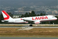 �Manuel Fernandez. Click to see full size photo