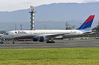 Andrs Meneses - Iberian Spotters. Click to see full size photo