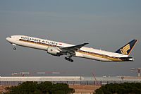 Jos Miguel Bernases - Noisy Spotters. Click to see full size photo