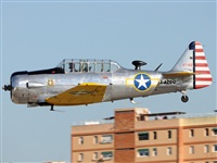 Rubn Gil - Noisy Spotters. Click to see full size photo
