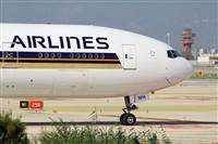Jordi Rull Dalmau.Spotters BCN-El Prat. Click to see full size photo