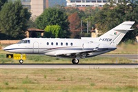 Gabriele Fontana - Tuscan Aviation. Click to see full size photo