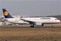 Gabriele Fontana - Tuscan Aviation. Click to see full size photo