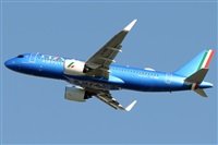 Gabriele Fontana - Tuscan Aviation. Click to see full size photo