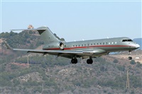 �Manuel Fernandez. Click to see full size photo