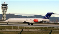Adolfmalet-Spotters Barcelona-El Prat. Click to see full size photo