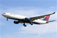 Adolfmalet-Spotters Barcelona-El Prat. Click to see full size photo