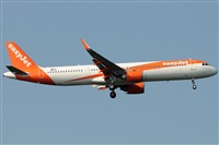Gabriele Fontana - Tuscan Aviation. Click to see full size photo