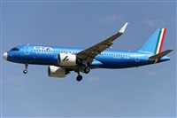 Jorge Medina - Spotters Barcelona - El Prat. Click to see full size photo