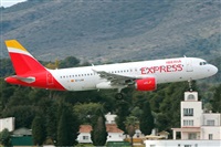 �Manuel Fernandez. Click to see full size photo