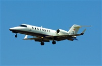 Adolfmalet-Spotters Barcelona-El Prat. Click to see full size photo