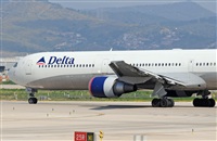 Adolfmalet-Spotters Barcelona-El Prat. Click to see full size photo