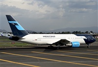 Ivn Cabrero. Spotters Mxico City. Click to see full size photo