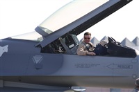 Alonso R Candelera AIRE.org.Spotters Bcn / El Prat. Click to see full size photo